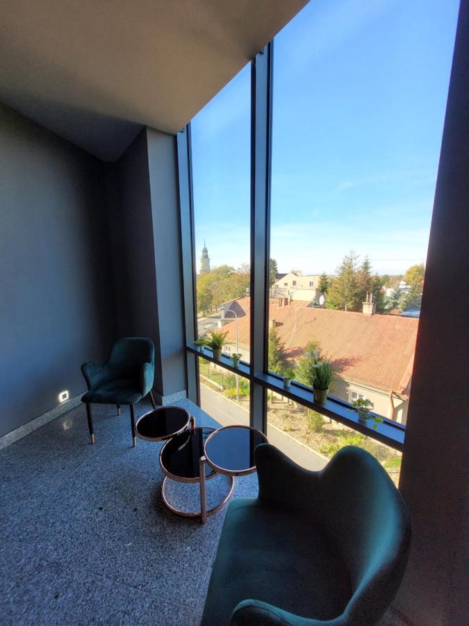 Hotel Sanova Jarosław Dış mekan fotoğraf
